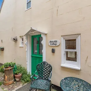https://brincliffe-cottage.yorkshirehotels.net