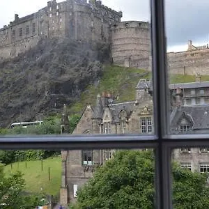 Castle 1 Apartment